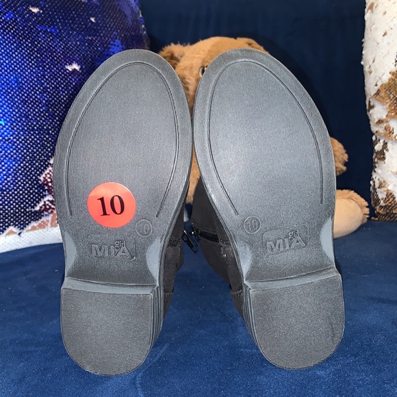 Toddler Girl Size 10 Boots - Picture 5 of 10
